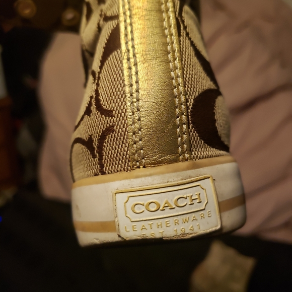 Coach shoes - Picture 2 of 3